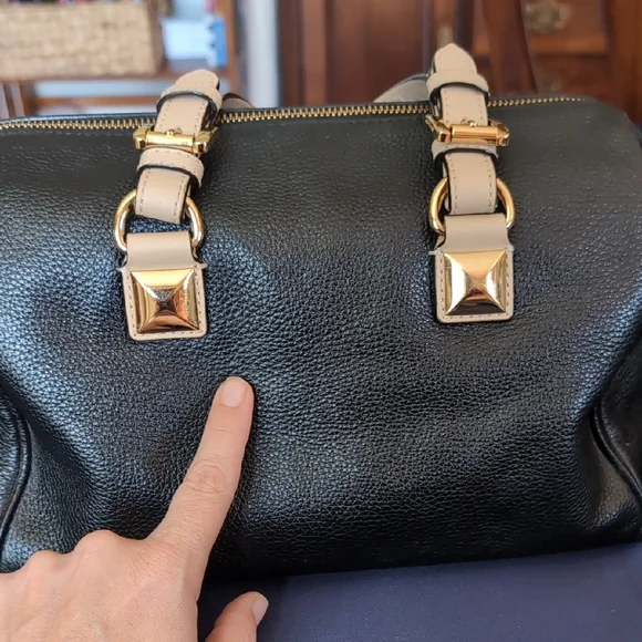 Michael Kors Black and Tan Leather Satchel - Picture 4 of 16